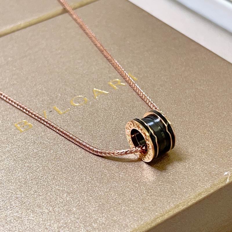 Bvlgari necklace 11yxx02